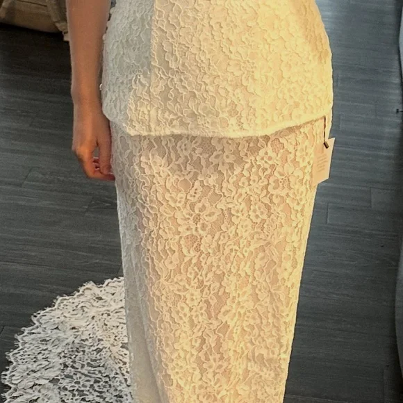 Helsa The forever Audrey skirt in white (M) - Picture 9 of 14